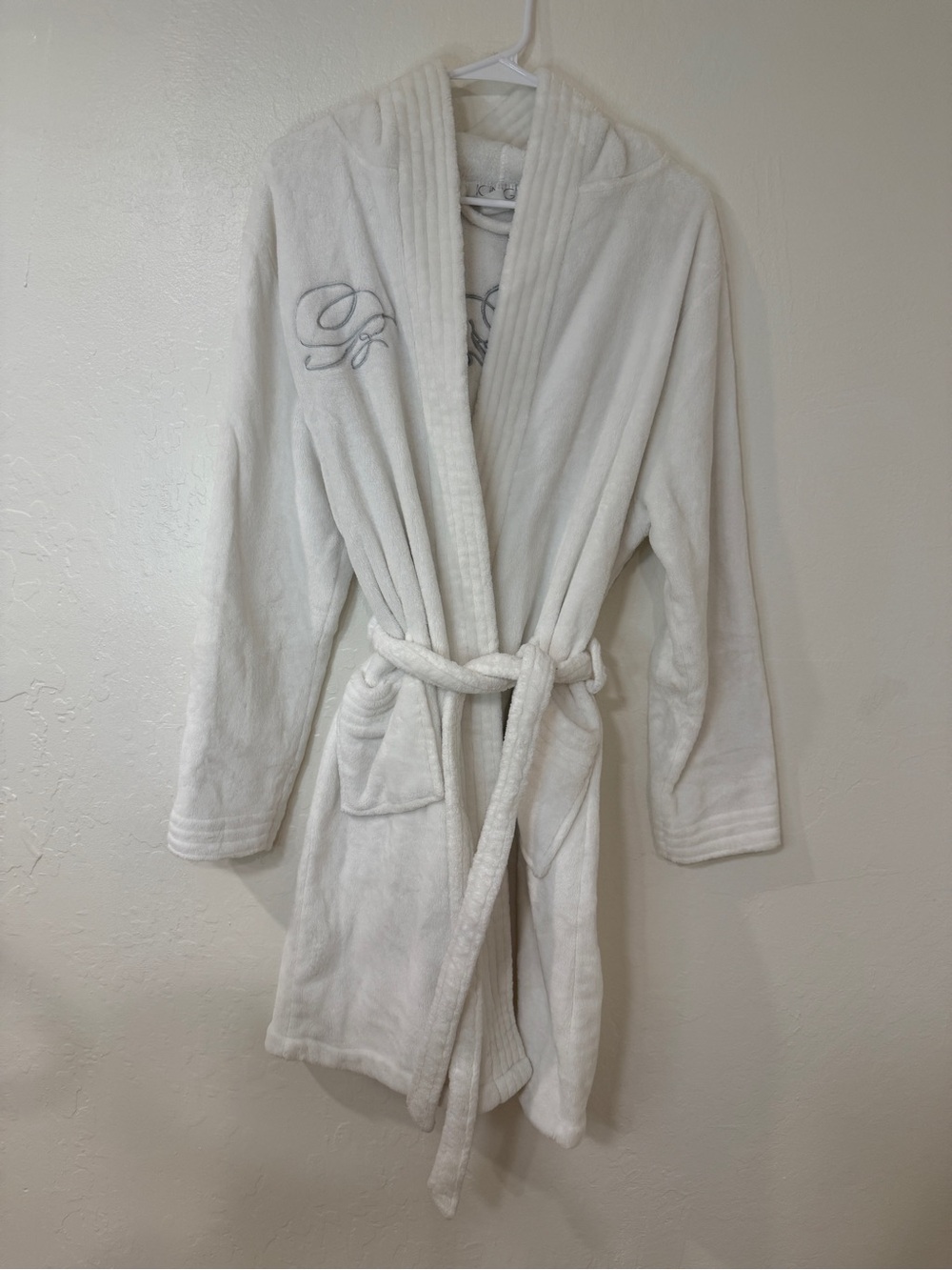Icing White Hooded Plush Robe for Bride with Monogram “B” Accent